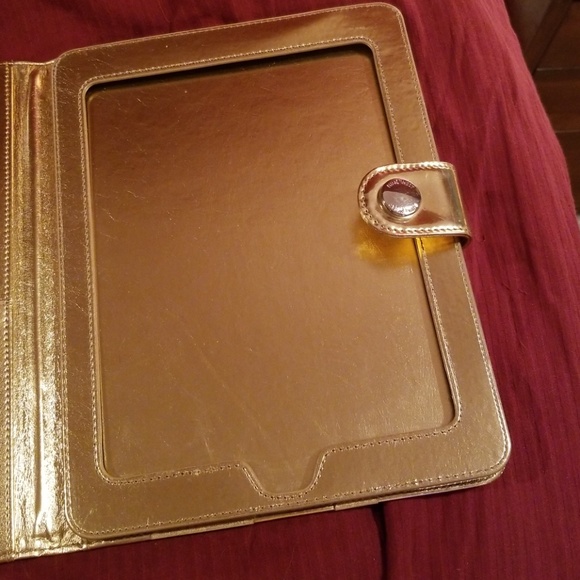 Metallic Gold I Pad cover - Picture 3 of 6